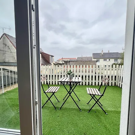 Madrid - Cocon Lumineux Avec Terrasse En Centre-ville I Renove 2026 Apartment Châtellerault